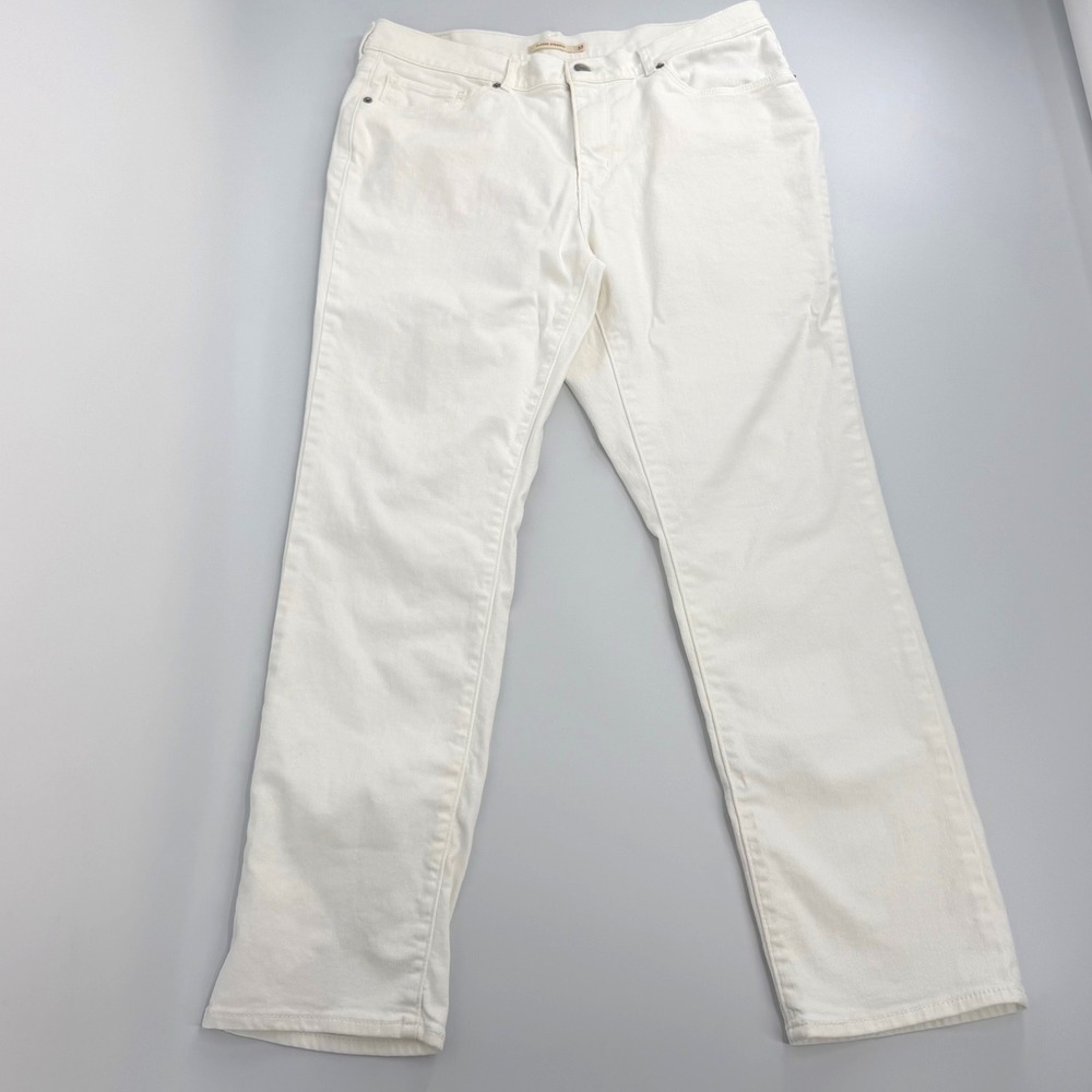 Levi Classic Straight Jeans Womens 16M W33 White Excellent Stretch Denim